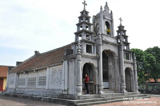Nhà thờ đá Phát Diệm  - Ninh Bình 01